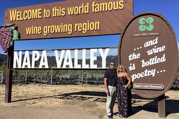 "Fabulous Private Wine Tour of Napa & Sonoma for 2 to 5 People"