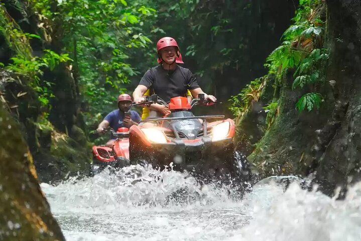 Kuber ATV Bali door Rivier, Rijstveld, Tunnel en Waterval