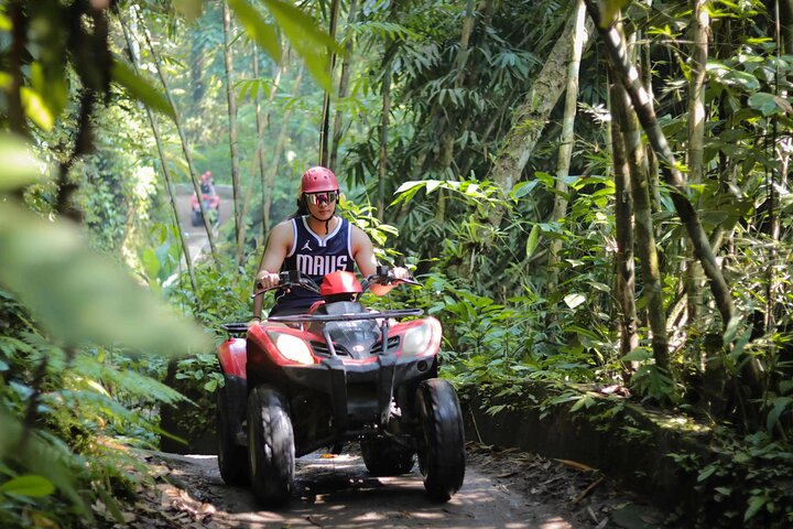 Kuber ATV Bali door Rivier, Rijstveld, Tunnel en Waterval