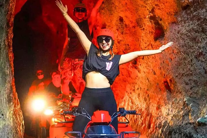 Kuber ATV Bali door Rivier, Rijstveld, Tunnel en Waterval