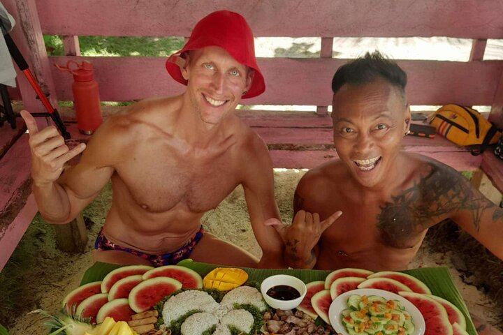 Hoteller i nærheden af Siargao Group Tri Island Tour with Boodle Fight Lunch