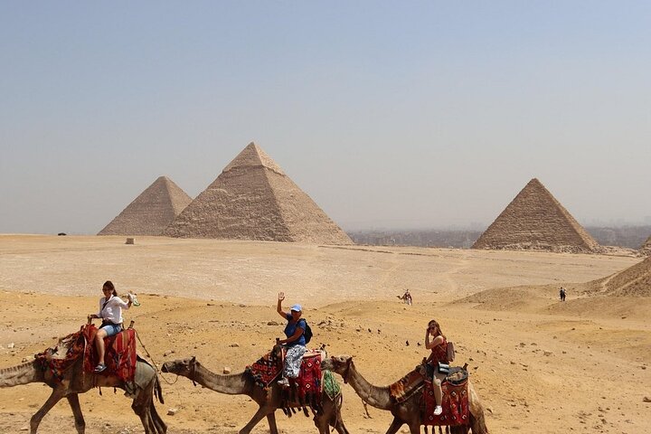 Dagstur til Giza pyramider, museum fra Port Said med kameltur