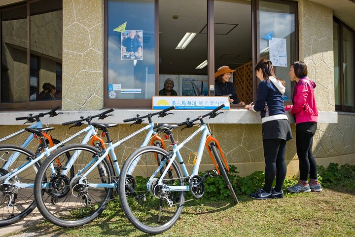 Tour in bicicletta di 3 ore a Okinawa con guida parlante inglese