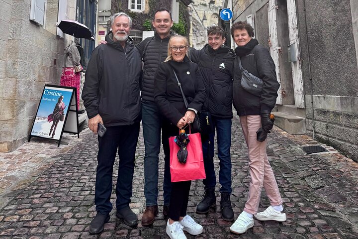 Saint-Émilion y Pomerol: Châteaux, catas, almuerzo y guía WSET