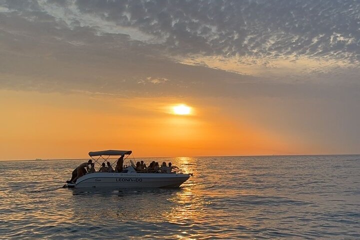 Saranda Boat Tour to Kakome,Hidden Cave and Beaches with Snorkell