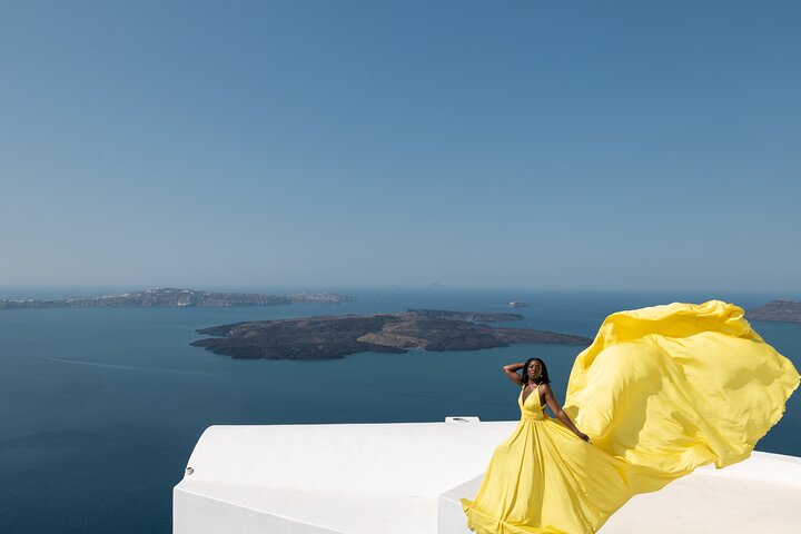 Eksklusiv Santorini Flying Dress Photoshoot med Pickup