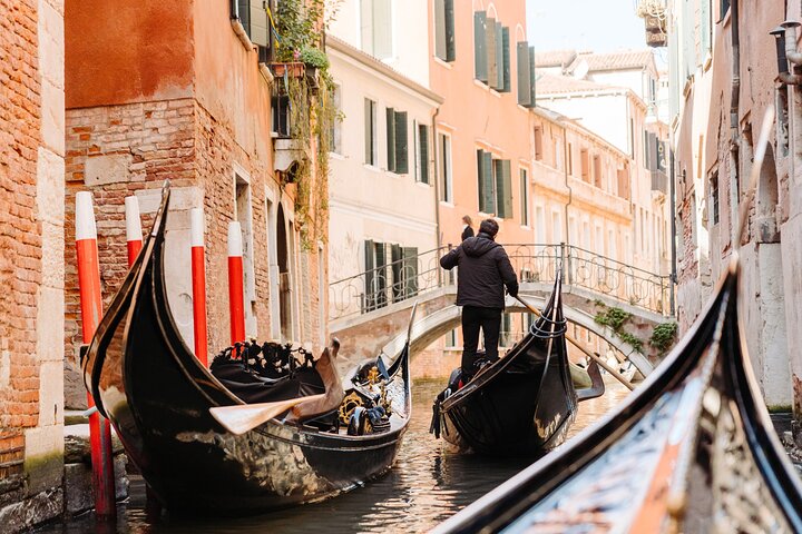 Venedig på en dag St Mark's Doges Palace Gondola Ride och stadsrundtur
