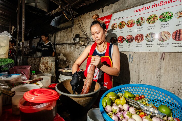 Mekong Meals Food Tour com mais de 15 degustações