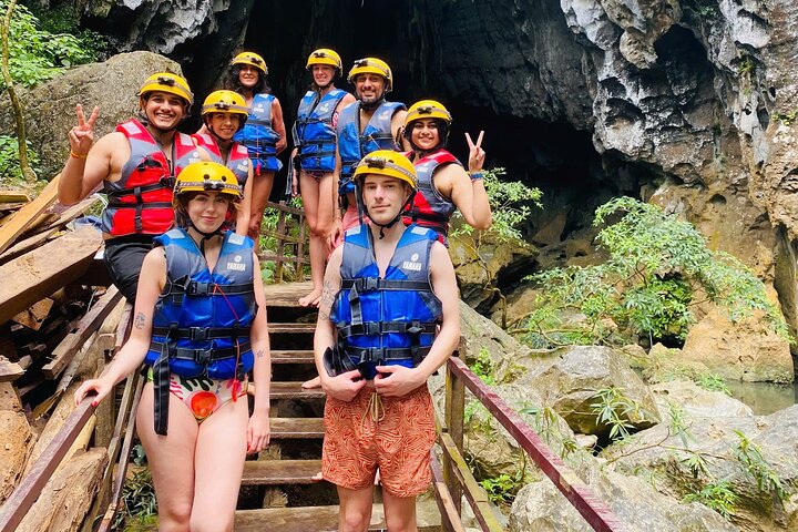 Visite d'une journée de la grotte sombre et de la grotte de Phong Nha