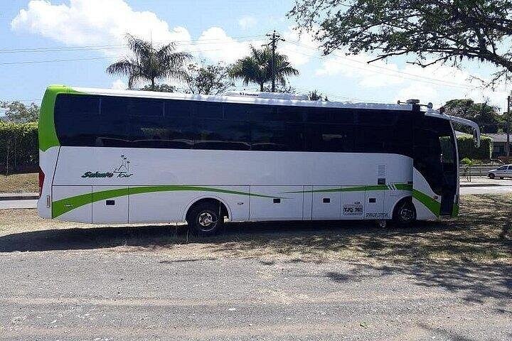 Traslado PRIVADO/conexion: Salento a Medellín/Jardin o Viceversa