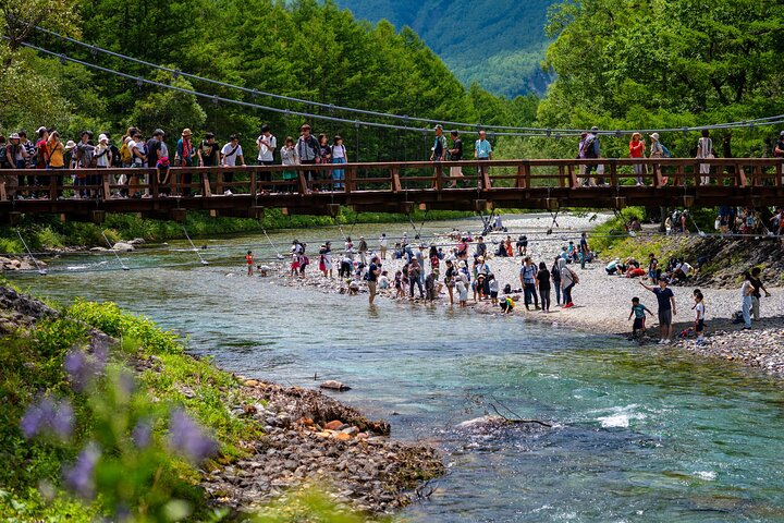 Kamikochi & Castello di Matsumoto: Una perfetta giornata Natura & Patrimonio