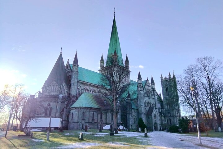 Trondheim: Descubre la ciudad de los reyes con un guía local.