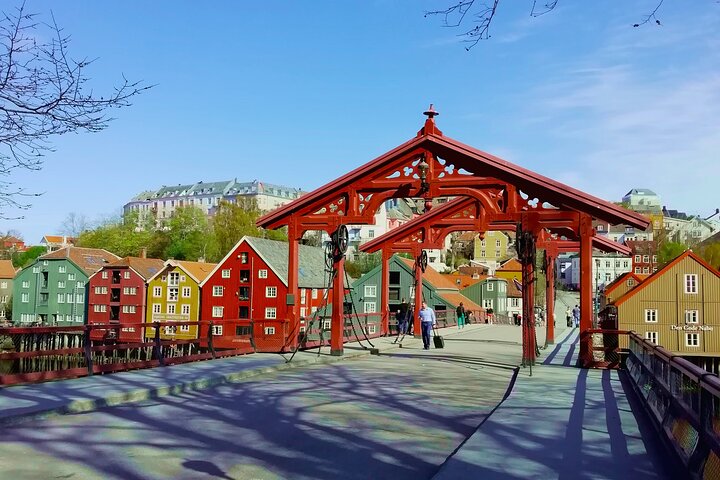 Trondheim: Descubre la ciudad de los reyes con un guía local.