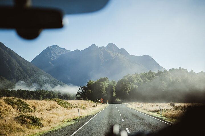 Prisvindende Milford Sound Full Day Tour & Cruise fra Te Anau