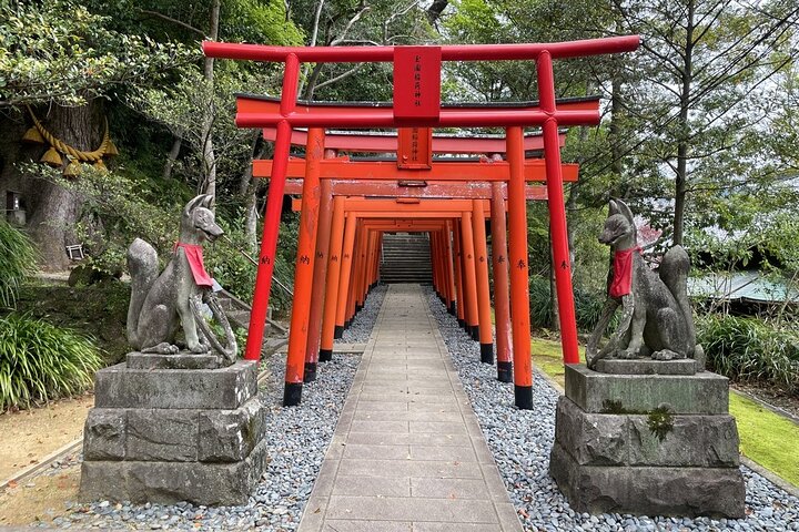 Nagasaki Private Tour med en lokal: Fred, mat og skjulte edelstener