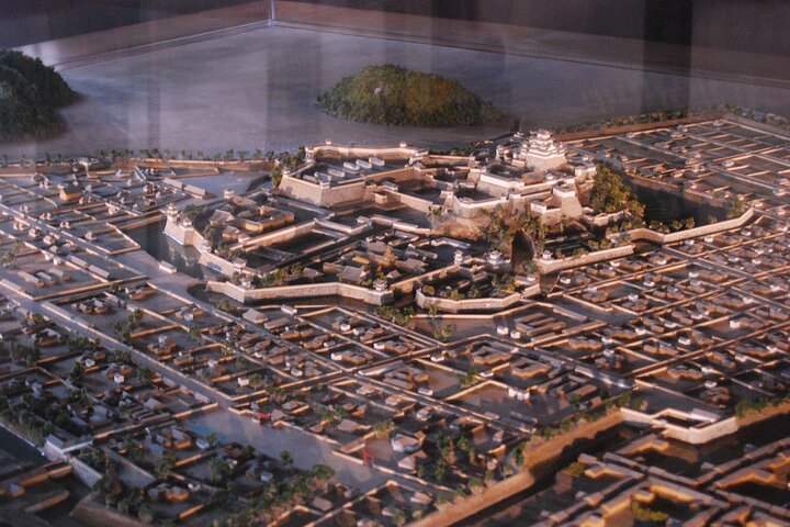 Explora Castillo de Himeji: visita guiada a pie