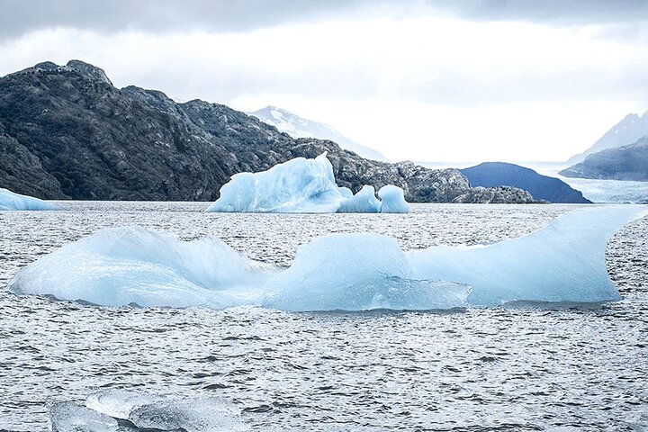 Croisière sur le glacier Grey avec prise en charge à Puerto Natales