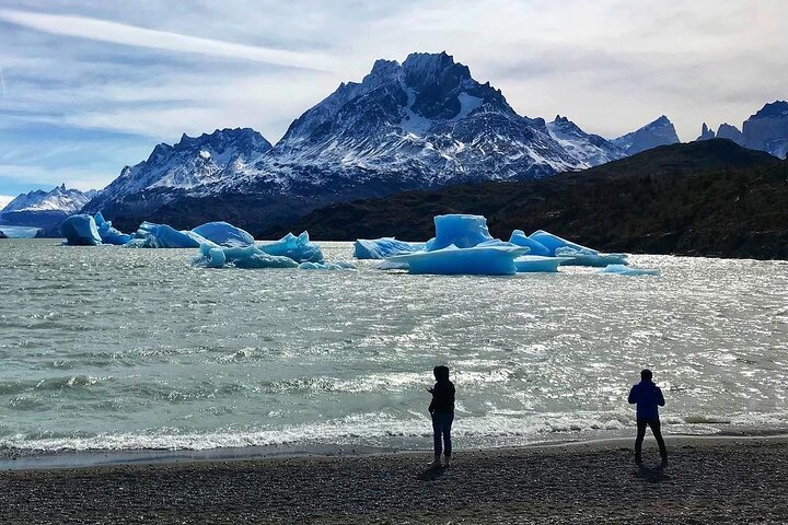 Croisière sur le glacier Grey avec prise en charge à Puerto Natales