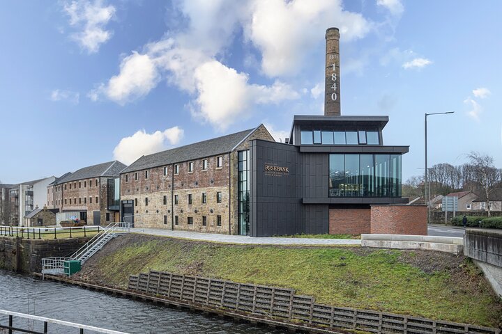 Begeleide distilleerderijtour & whiskyproeverij in de buurt van Edinburgh