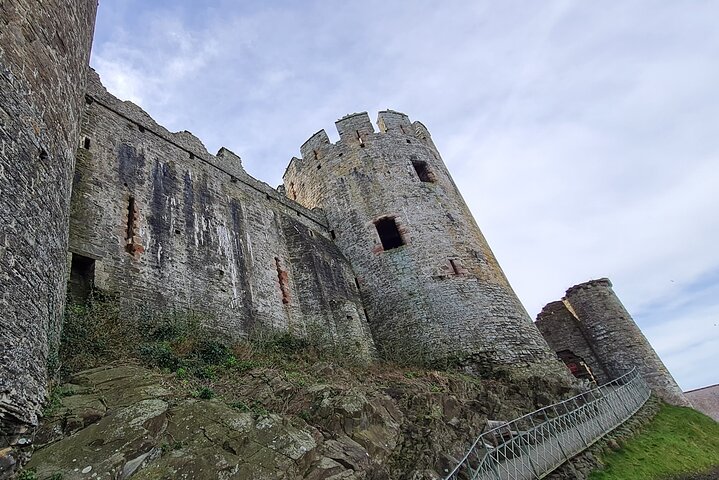 Open groepsrondleiding door Conwy Castle met een officiële gids