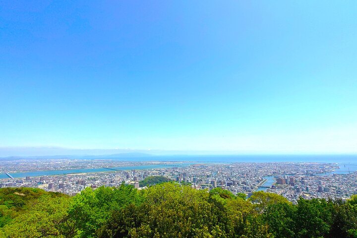 Tokushima og Mt. Bizan BROMPTON Slow Cycling Tour