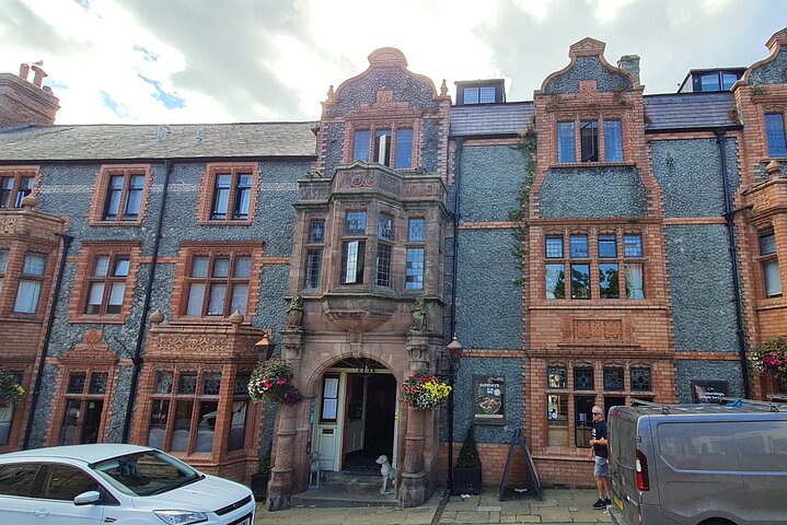 Conwy Town & Castle exterieur open groepstour met officiële gids
