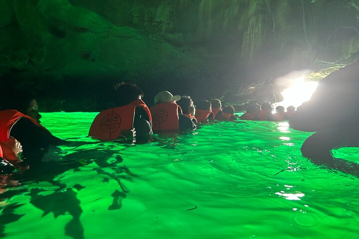 Koh Lanta 4 Islands av Private Longtail Boat med Emerald Cave