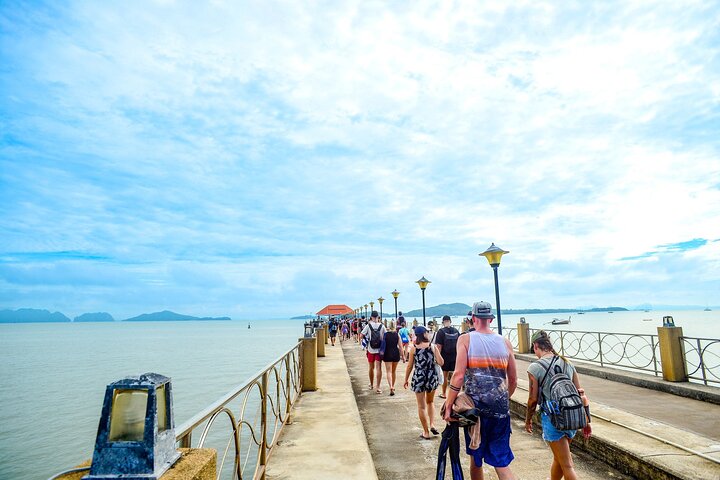 Koh Lanta 4 Islands av Private Longtail Boat med Emerald Cave