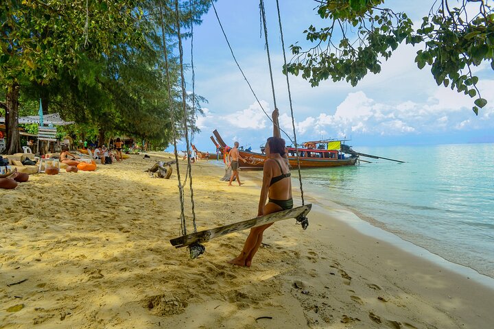 Koh Lanta 4 Islands av Private Longtail Boat med Emerald Cave