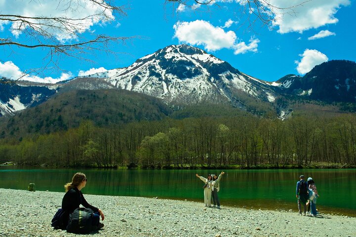Kamikochi & Castello di Matsumoto: Una perfetta giornata Natura & Patrimonio