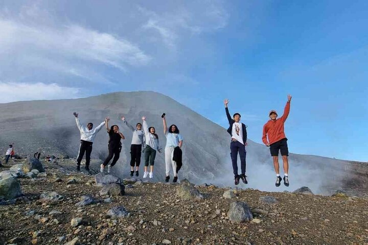 Mount Lokon & Mahawu Trekking – Privat tur med frokost