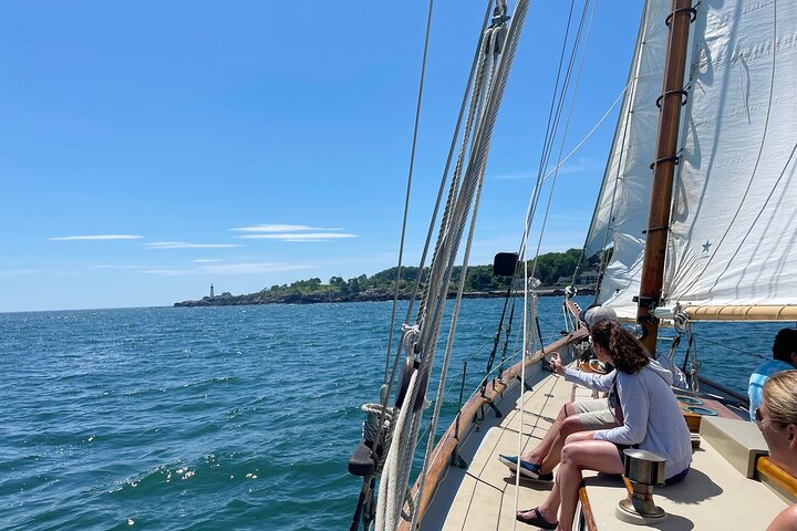 Crociera pomeridiana con Windjammer lungo la costa di Portland, nel Maine