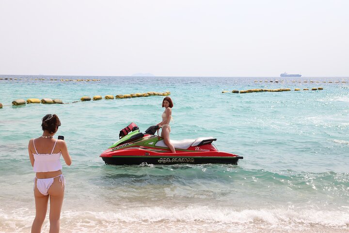 Viagem a Koh Larn a partir de Pattaya com Snorkeling Jetski Parasailing