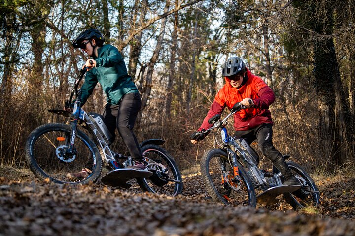 Descubrimiento del scooter eléctrico y la fat bike en Erdeven