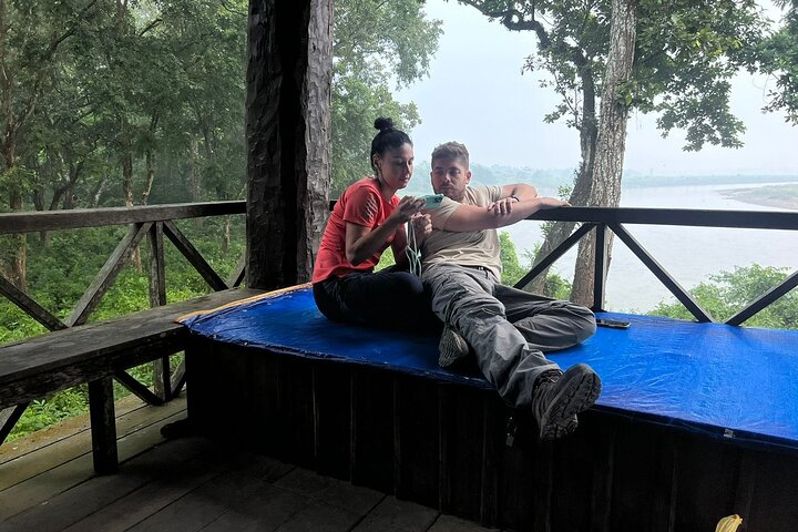 2Nacht 3Tage Chitwan Jungle Tower Nachtaufenthalt und CNP Nepal Safari