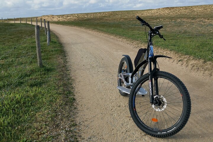 Descubrimiento del scooter eléctrico y la fat bike en Erdeven