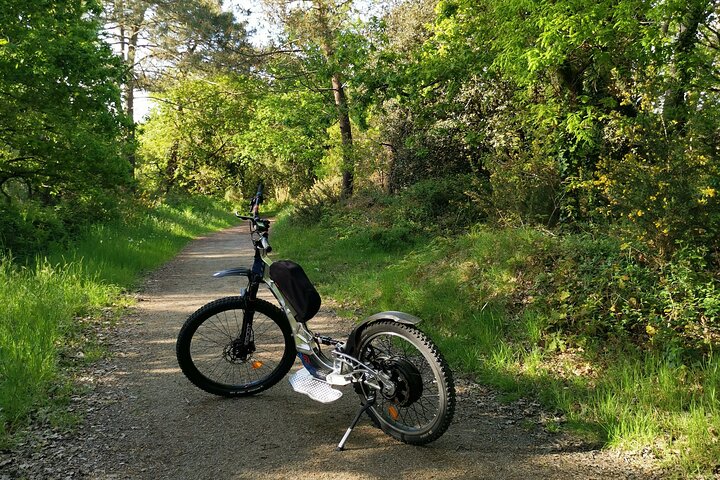 Descubrimiento del scooter eléctrico y la fat bike en Erdeven