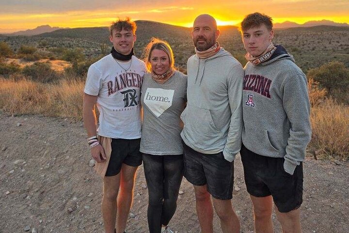 Tour guidé en ATV ou UTV au coucher du soleil pour 2 personnes hors route à Scottsdale