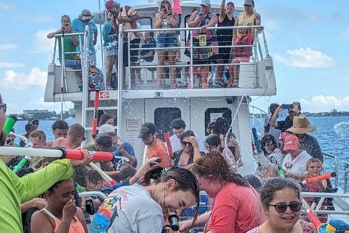 Hoteller i nærheten av BIG FUN Dolphin Cruise & Sealife