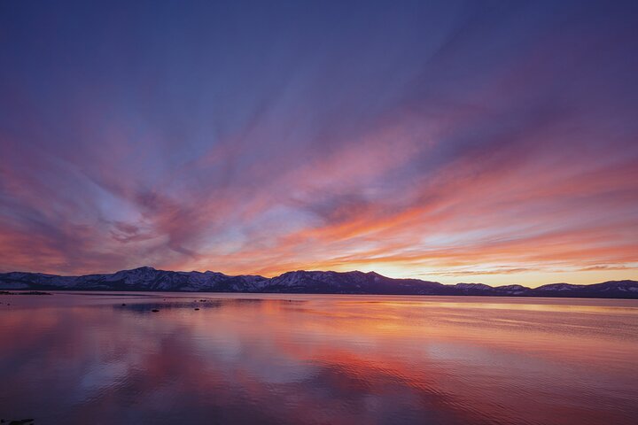 Crociera con degustazione di vini al tramonto a Lake Tahoe