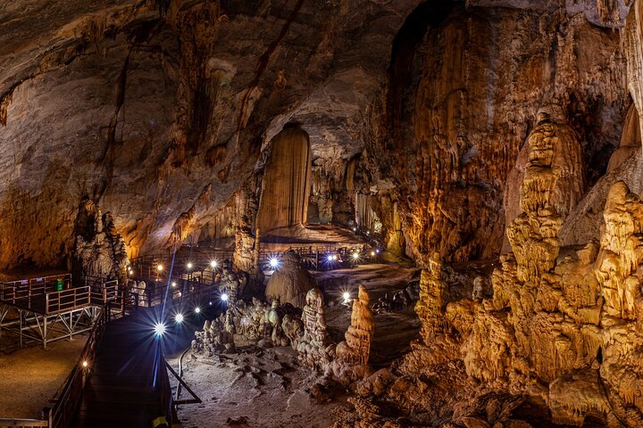 Phong Nha Cave & Paradise Cave ganztägige Erkundung ab Hue