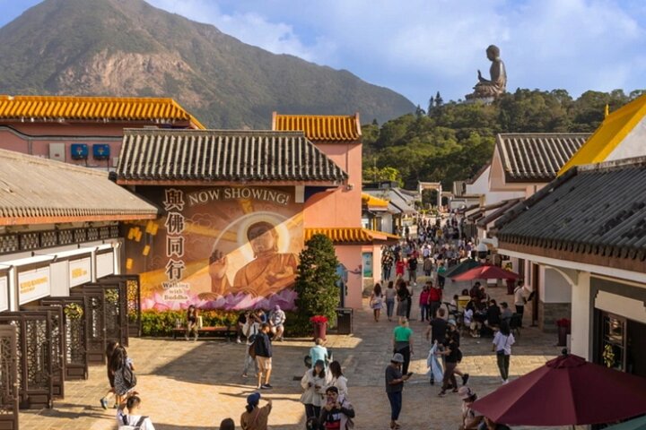 Best Seller : Teleférico VIP Lantau Tai O Tour Priority, Gran Buda