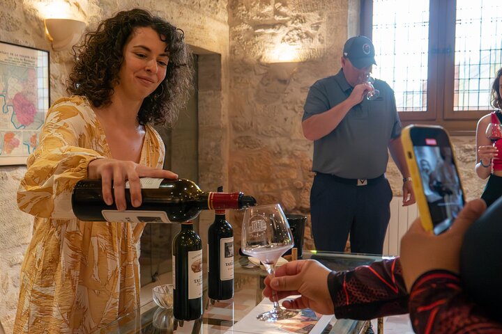 Excursión de un día a Saint-Émilion: visita al pueblo, castillos y almuerzo