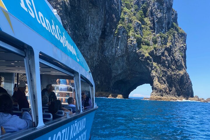 Excursie aan wal: Hole in the Rock Cruise met eiland tussenstop