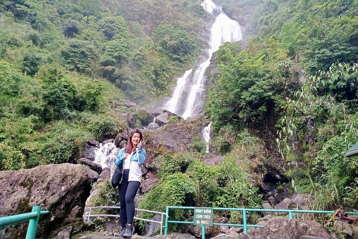 Privétour van een hele dag in Sapa met de auto