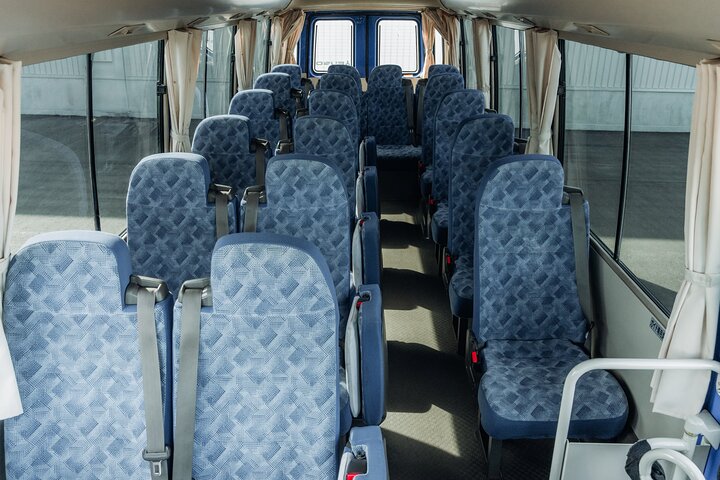 Privat transfer Ny Chitose till Niseko Hirafu med Mini/Medium buss