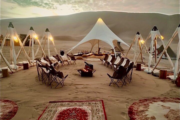 Duna Camp Desert Glamping i Huacachina med buggy och sandboarding