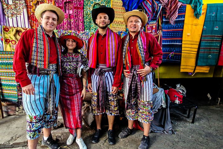 Desde Panajachel Navega y Descubre Pueblos del Lago de Atitlán
