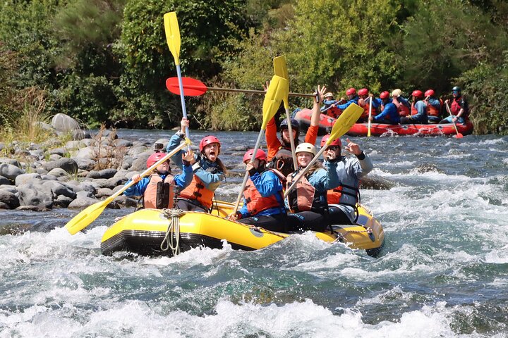 Family Float Grade 2 Whitewater Adventure i Tongariro River