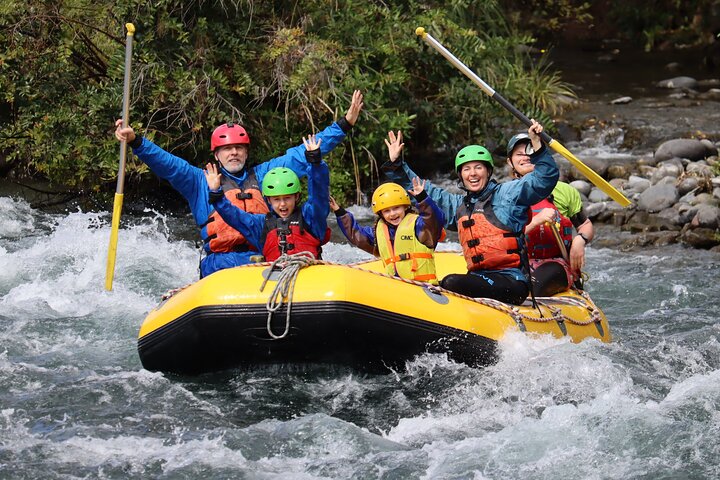 Family Float Grade 2 Whitewater Adventure i Tongariro River